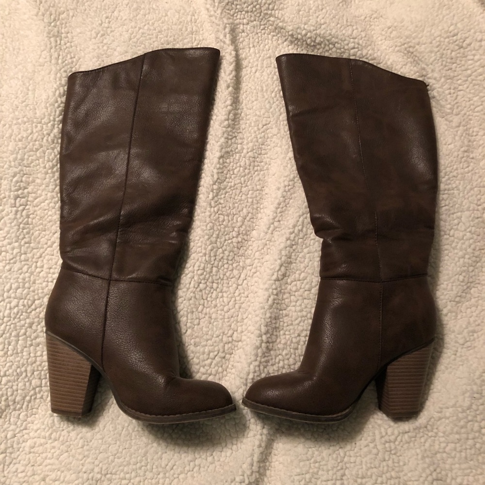 Forever 21 Heeled Faux Leather Brown Boots